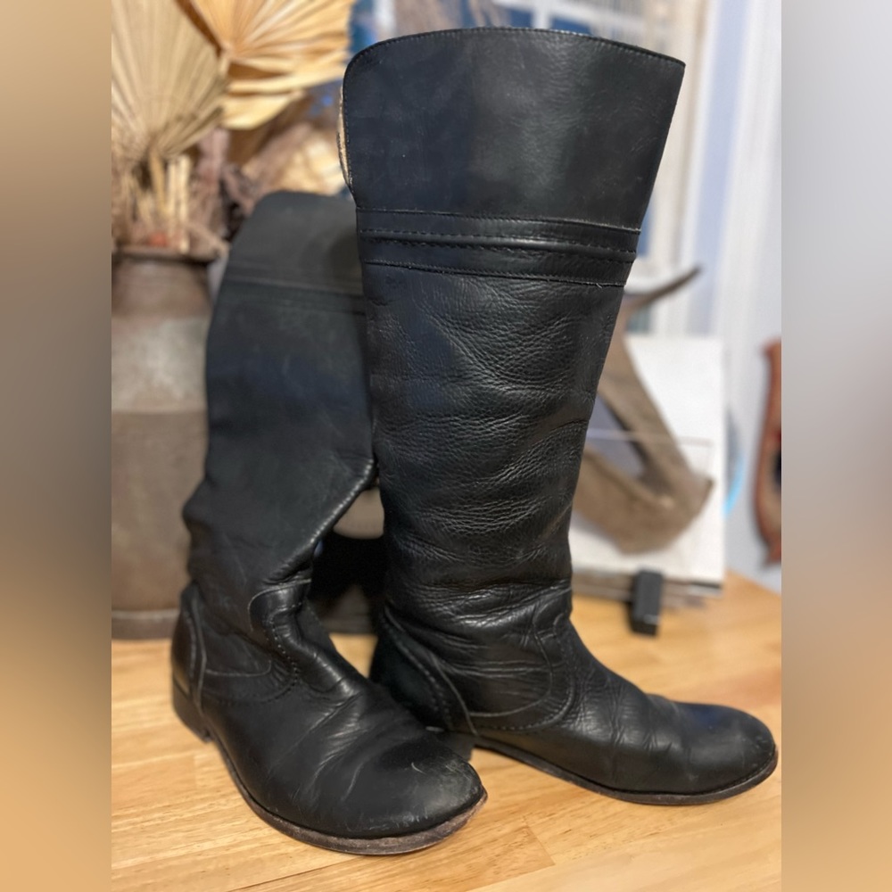 FRYE black leather riding boots